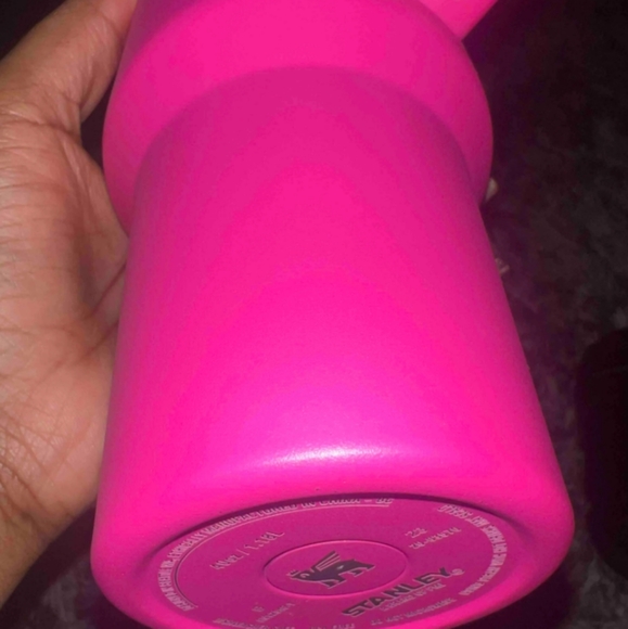 Stanley Quencher 40oz Tumbler, Stainless Steel Vacuum Insulated, Leak-Proof - Picture 4 of 11